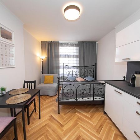 Nekazanka Studio Apartment Прага Екстер'єр фото